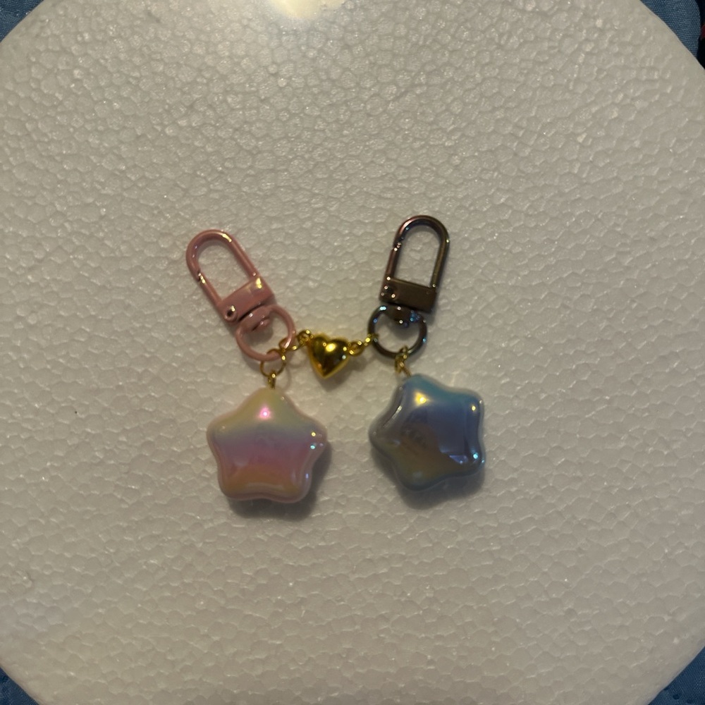 Star-Shaped Key & Card Holder Charms - Pink and Blue